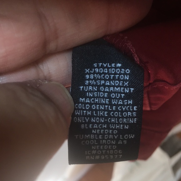 Fleece jacket reversible to wear as navy or red - Picture 9 of 9